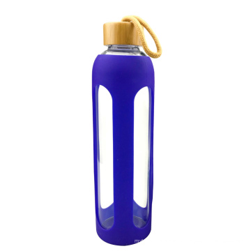 Garrafa de água esportiva personalizada Garrafa de vidro para beber xícaras de vidro de silicone